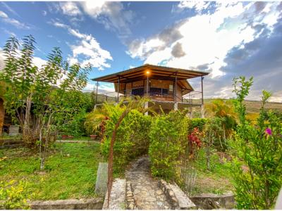 FOR SALE Charming Octagonal House in the Valley of Eternal Youth, 70 mt2, 2 dormitorios