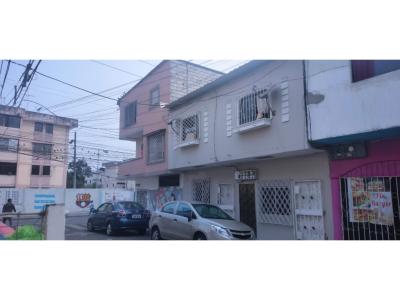 Se vende casa rentera sur de Guayaquil junto a bloques Valdivia, 223 mt2, 8 dormitorios
