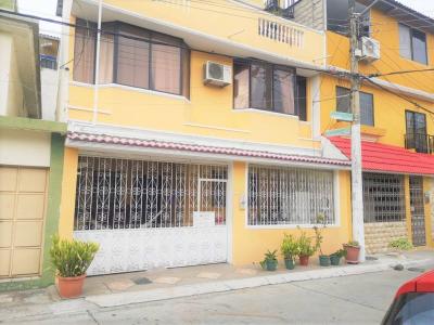 Rento Departamento Amoblado 2 Dormt ciudadela La Garzota, Guayaquil, 70 mt2, 2 dormitorios