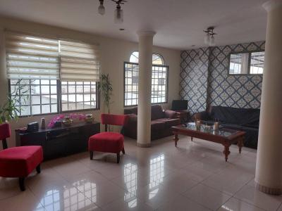 Departamento de alquiler Ciudadela Ietel, 4 dormitorios, 2 plantas, terraza, 240 mt2, 4 dormitorios